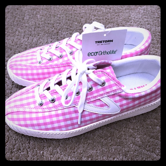 pink gingham tretorns